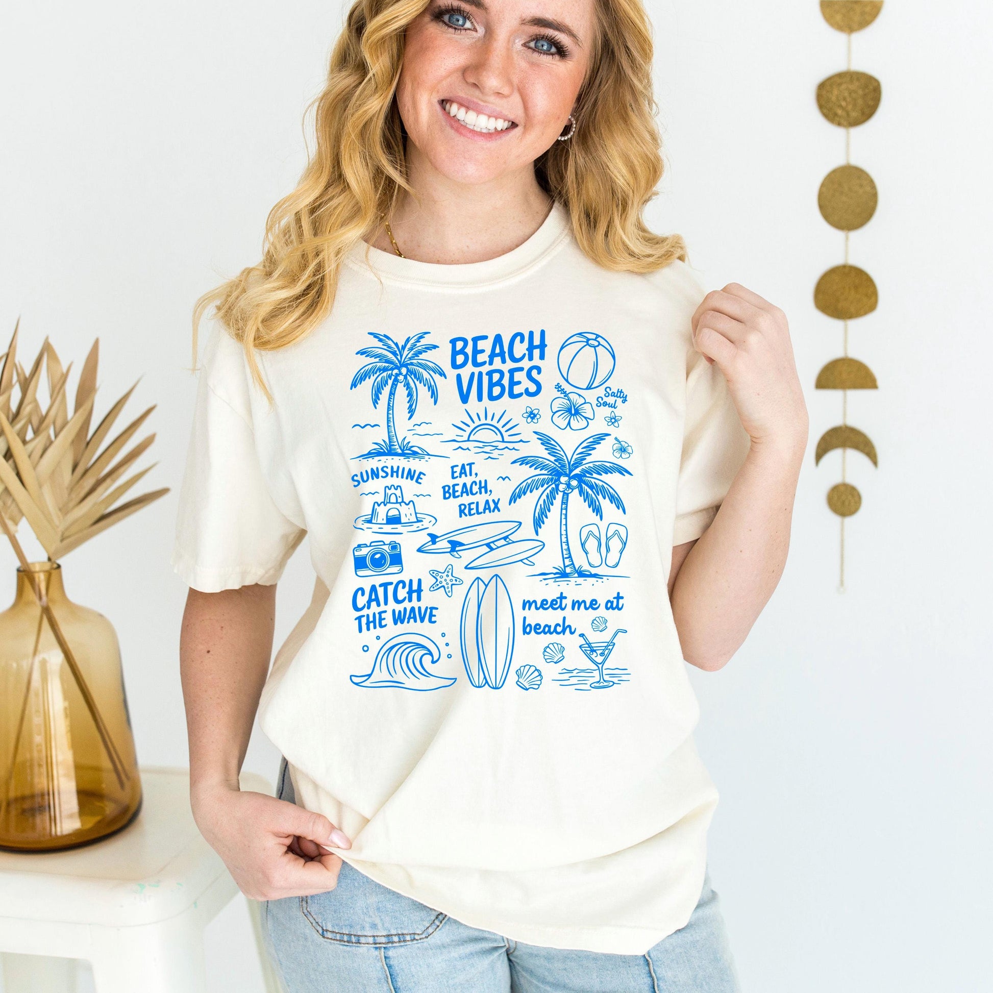Seashell Shirt Women - Retro Comfort Colors Tee | Soft Cotton Beach Shirt Joyful Moose