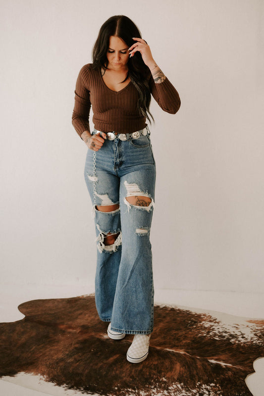 Grace's Long Sleeve V-neck Crop Sweater Wild Cactus Boutique