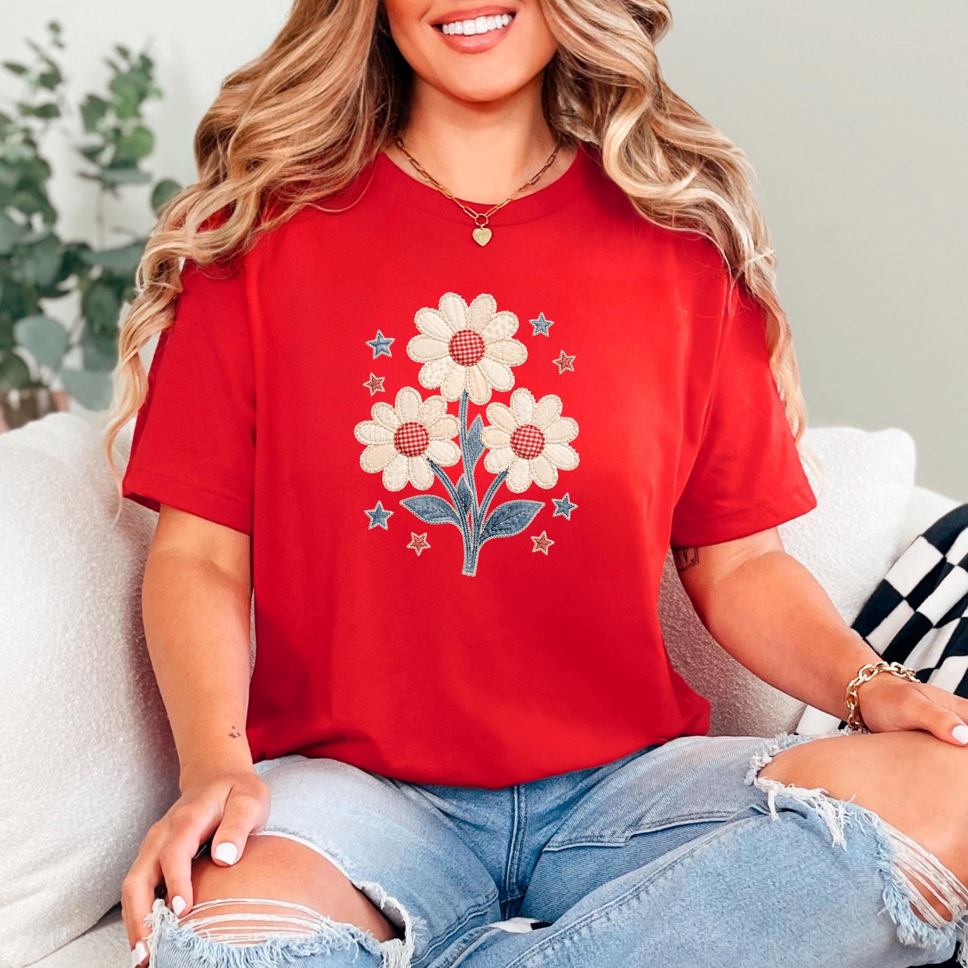 Patriotic Shirt - Floral 4th Of July Tee | Boho Retro Hippie Daisy Lover Shirt Joyful Moose