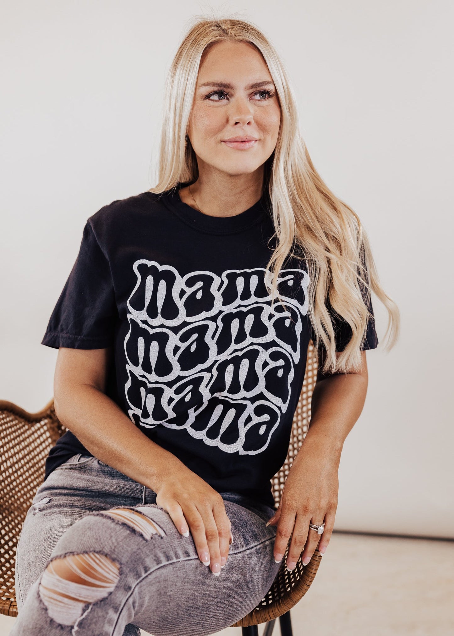 Curvy MAMA Tee *Black (S-3X) Chloe Vs Tank The Boutique