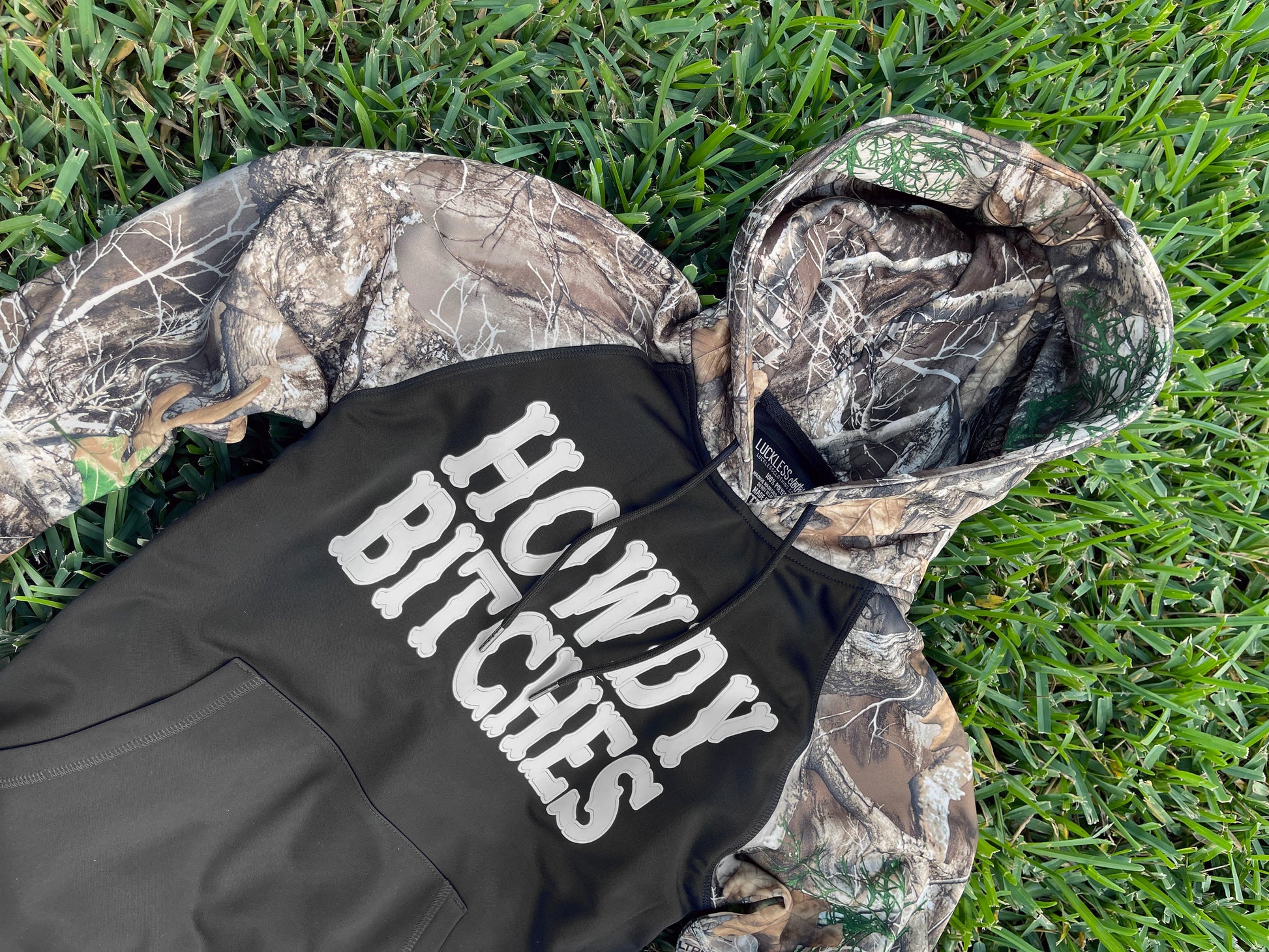 Howdy Bitches Hoodie Luckless Outfitters