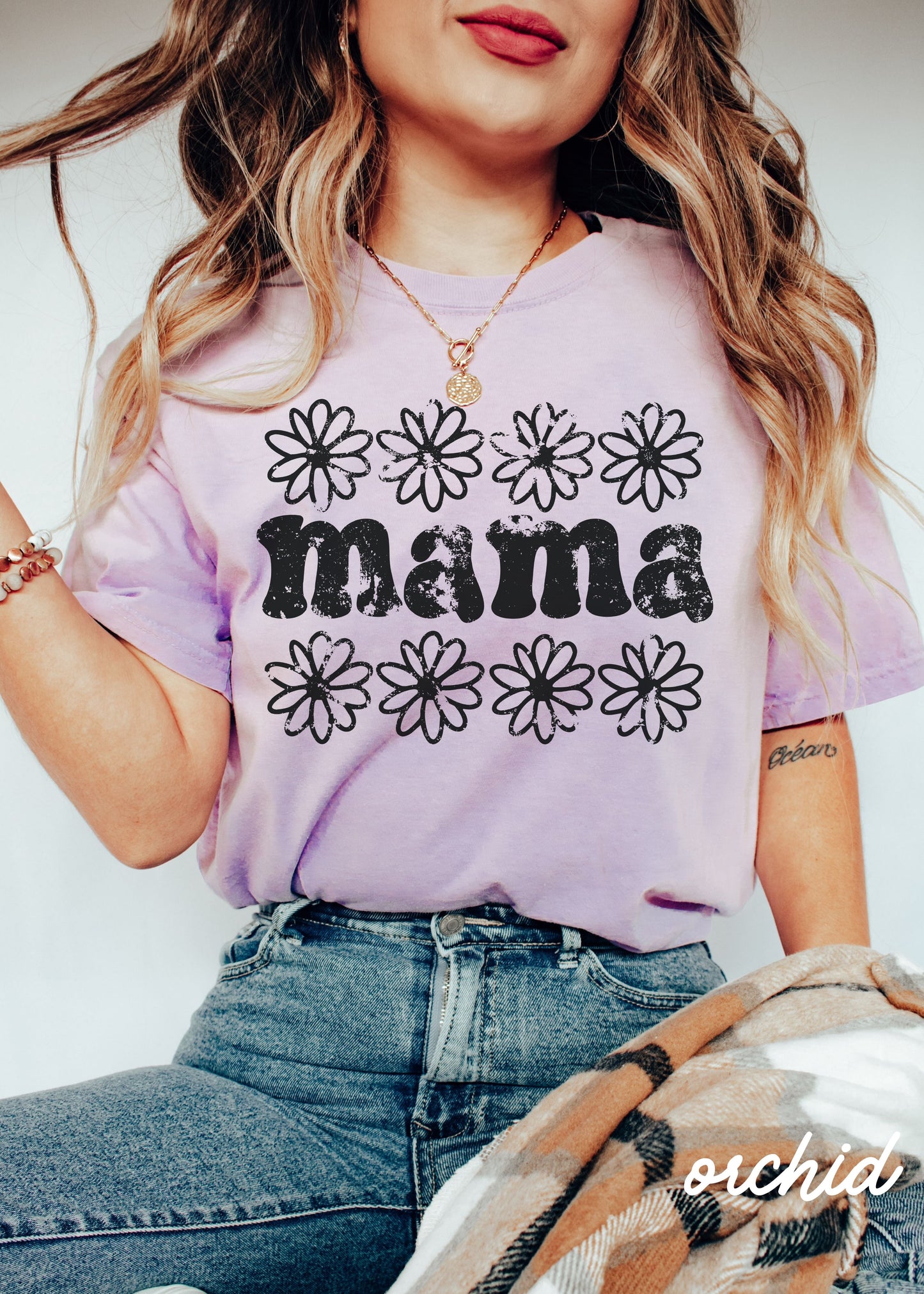 Mama Daisy Floral Tee *12 Colors (S-3X) Chloe Vs Tank The Boutique