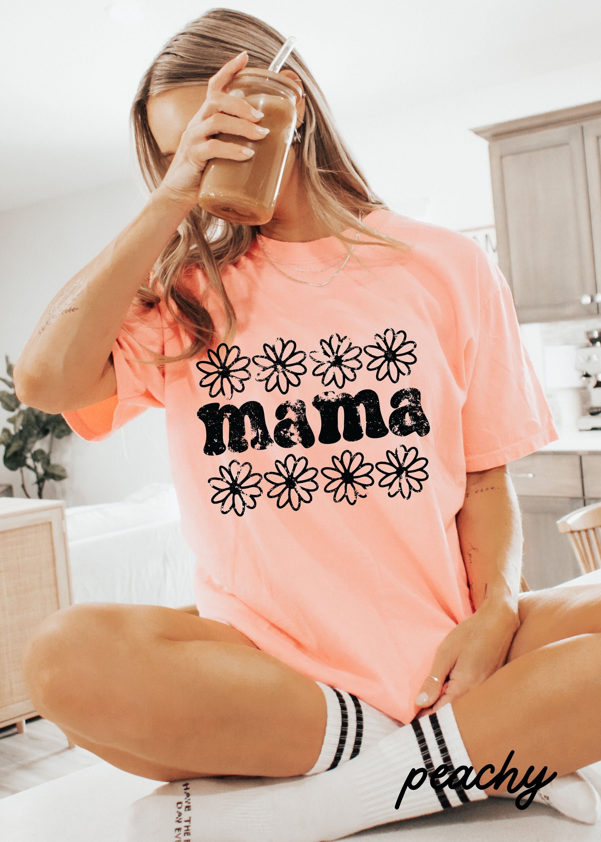 Mama Daisy Floral Tee *12 Colors (S-3X) Chloe Vs Tank The Boutique