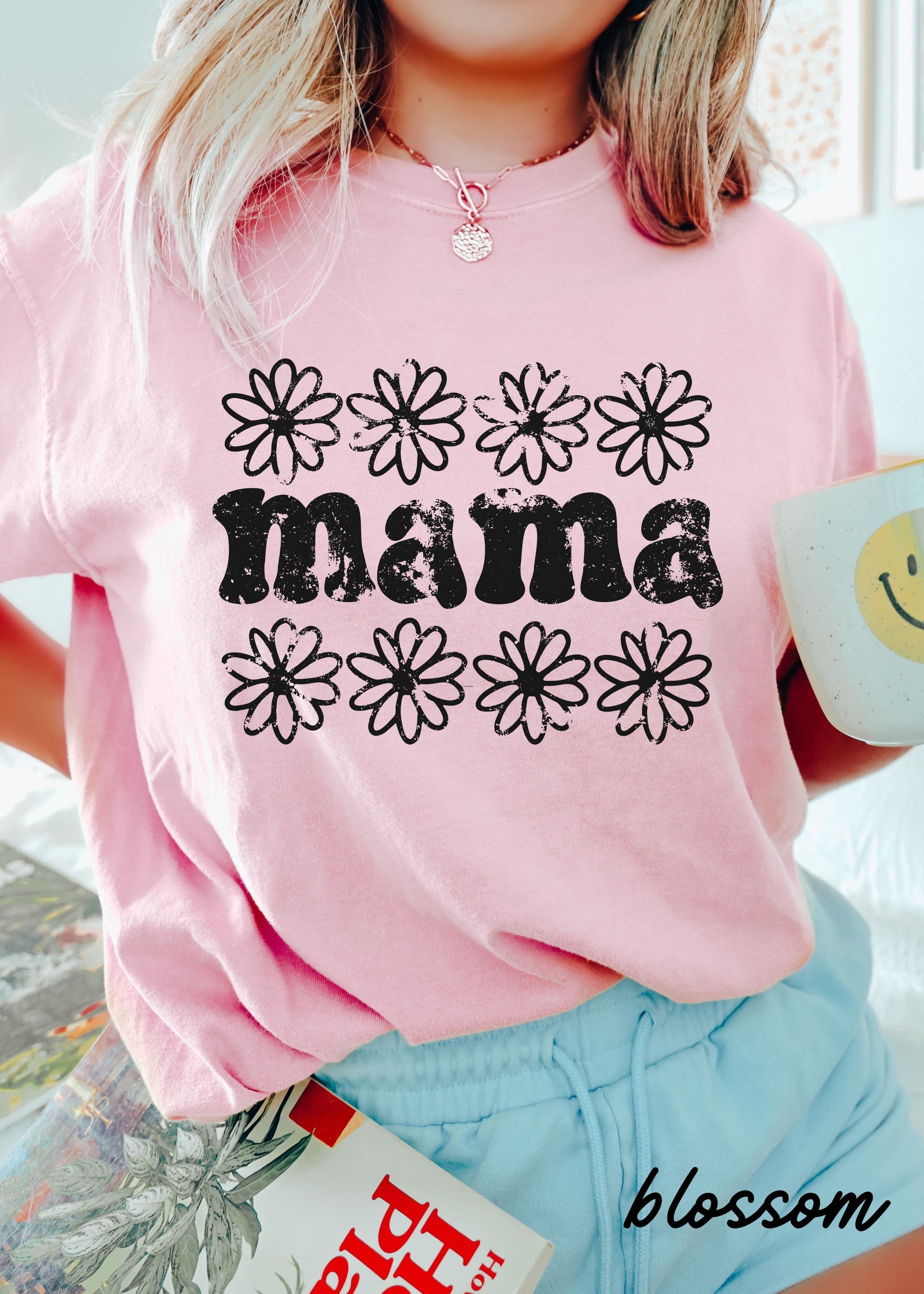 Mama Daisy Floral Tee *12 Colors (S-3X) Chloe Vs Tank The Boutique