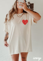 Pocket Heart Tee *7 Colors (S-3X) Chloe Vs Tank The Boutique