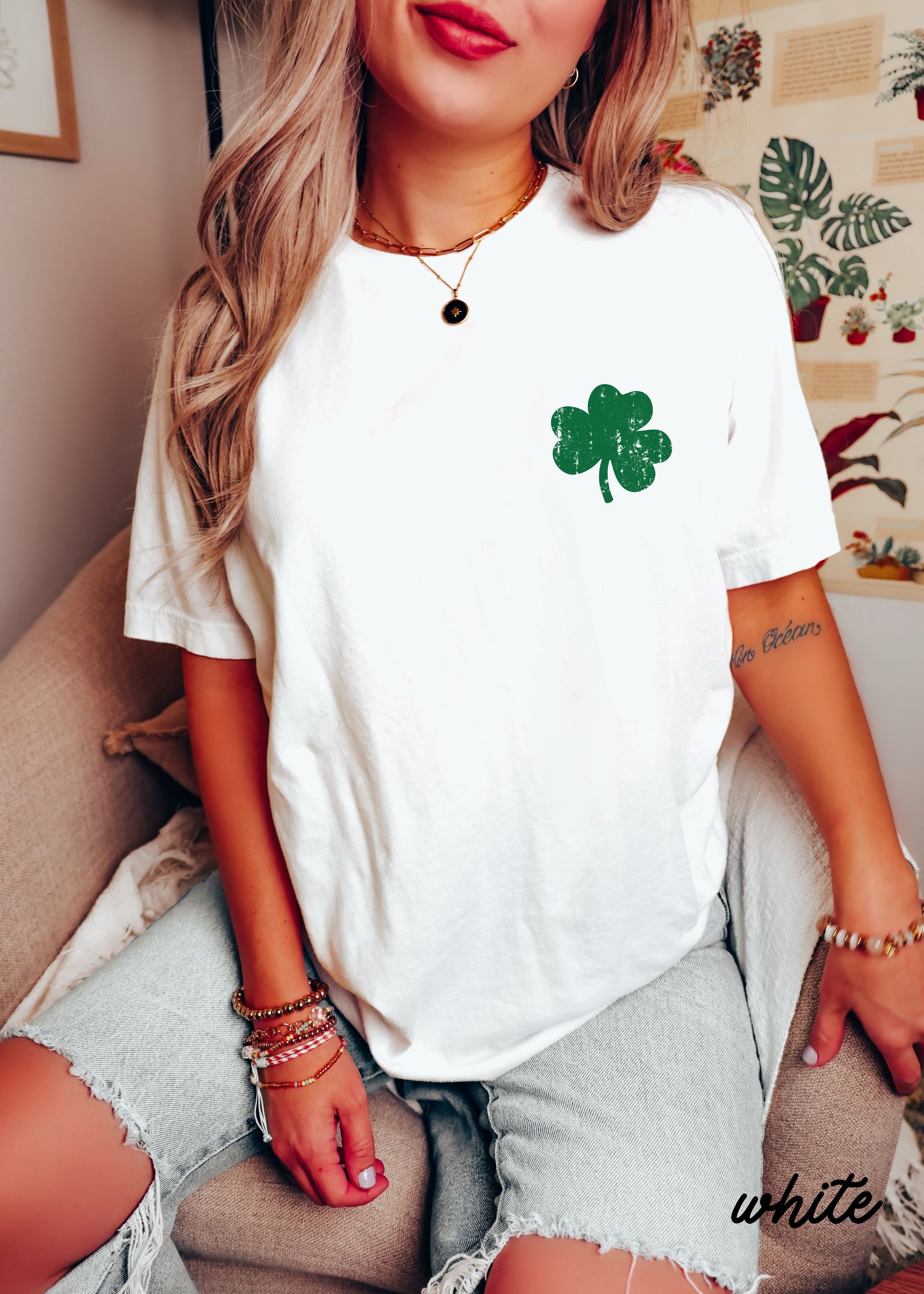 Pocket Shamrock Comfort Colors Tee *4 Colors (S-3X) Chloe Vs Tank The Boutique