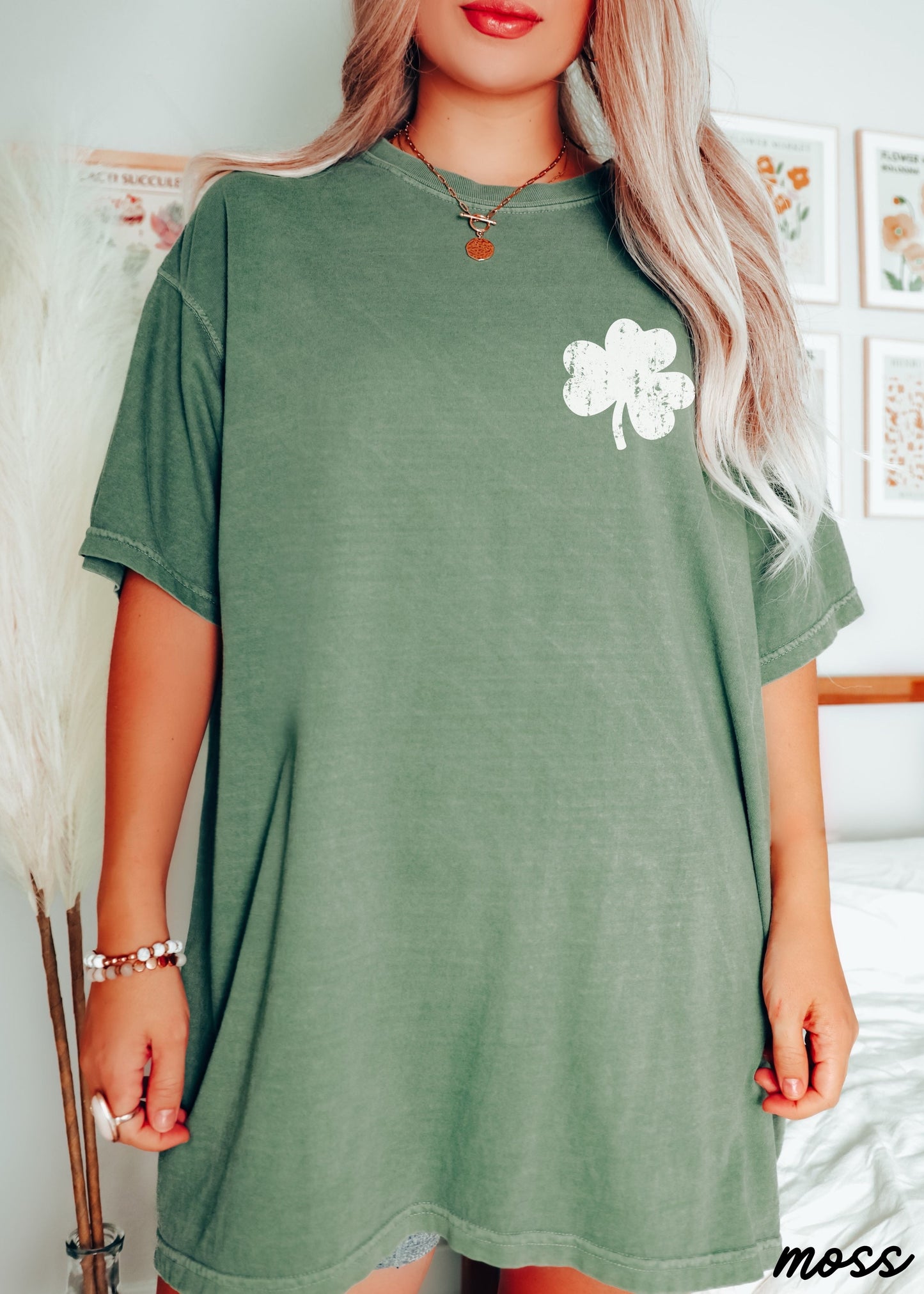 Can't Pinch This Back Side Comfort Colors Tee *3 Colors (S-3X) Chloe Vs Tank The Boutique