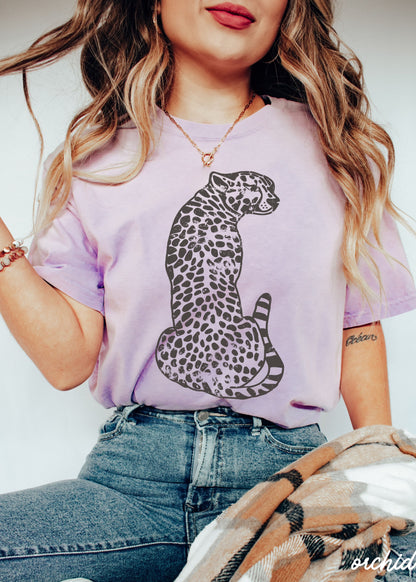 Sitting Cheetah Tee *13 Colors (S-3X) Chloe Vs Tank The Boutique