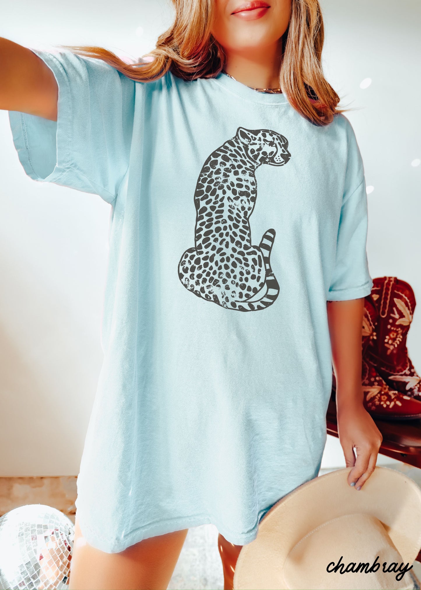 Sitting Cheetah Tee *13 Colors (S-3X) Chloe Vs Tank The Boutique