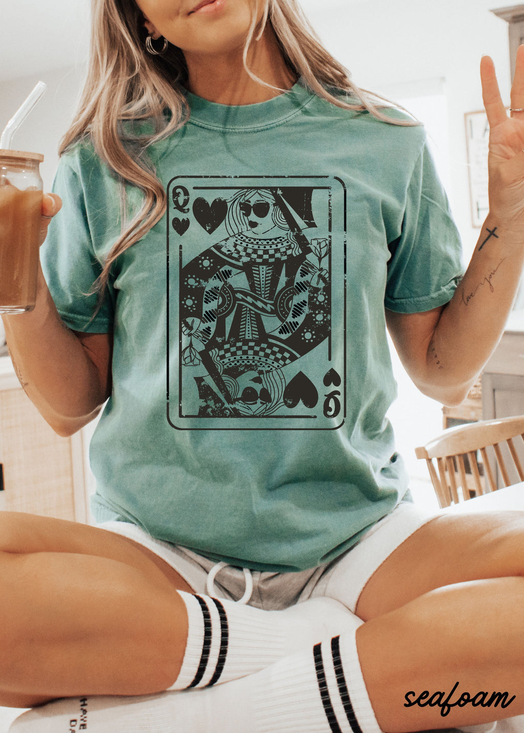 The Queen Tee NEUTRAL Colors *8 Colors (S-3X) Chloe Vs Tank The Boutique