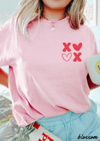 Pocket XOXO Tee *10 Colors (S-3X) Chloe Vs Tank The Boutique