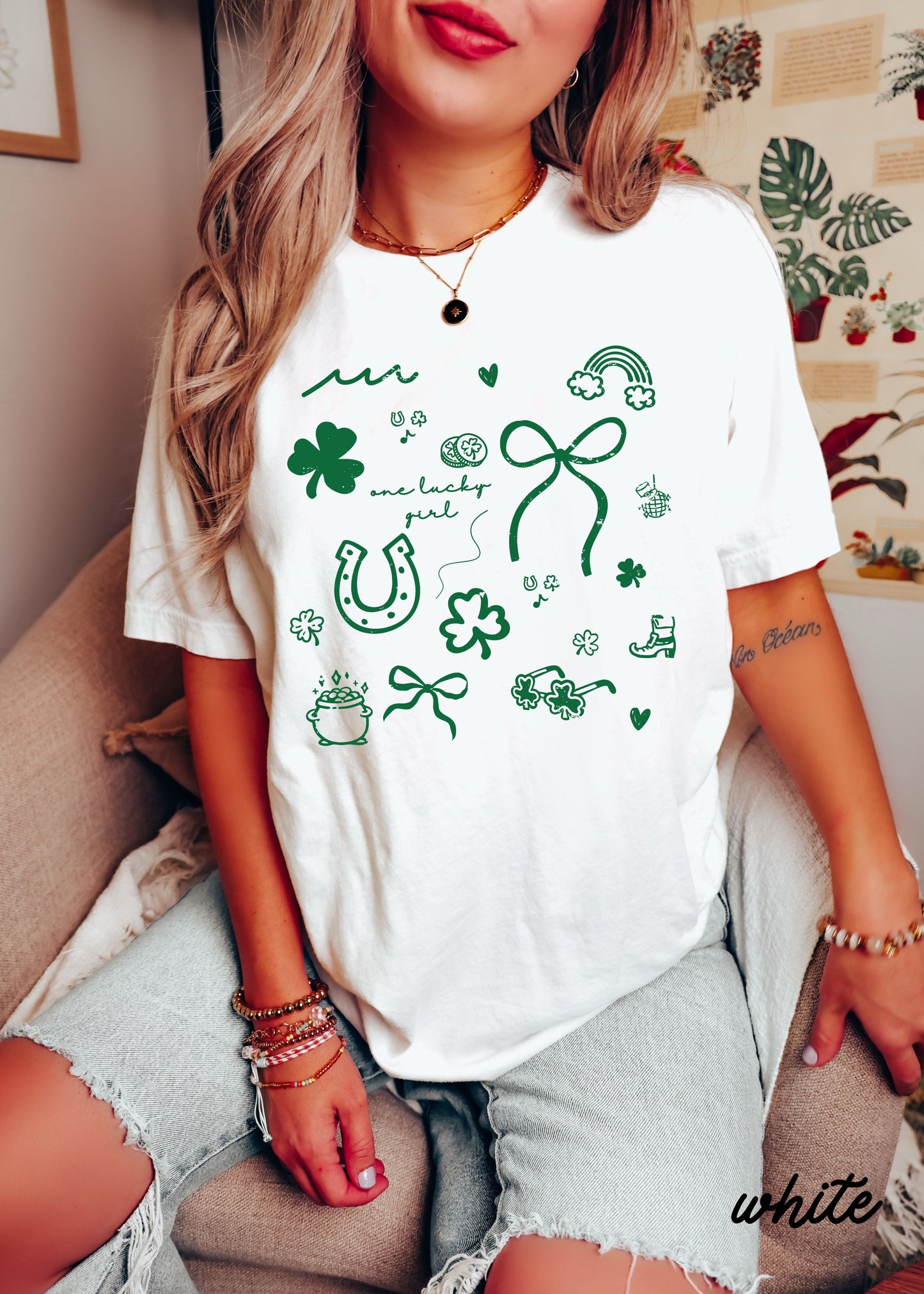 St. Patrick's Day Doodle Comfort Colors Tee *3 Colors (S-3X) Chloe Vs Tank The Boutique