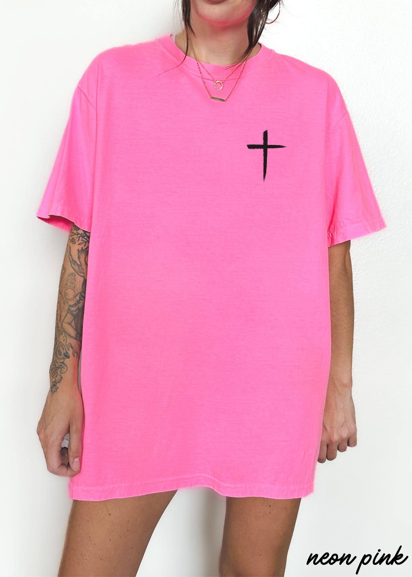 Pocket Cross Comfort Colors Tee *16 Colors (S-3X) Chloe Vs Tank The Boutique