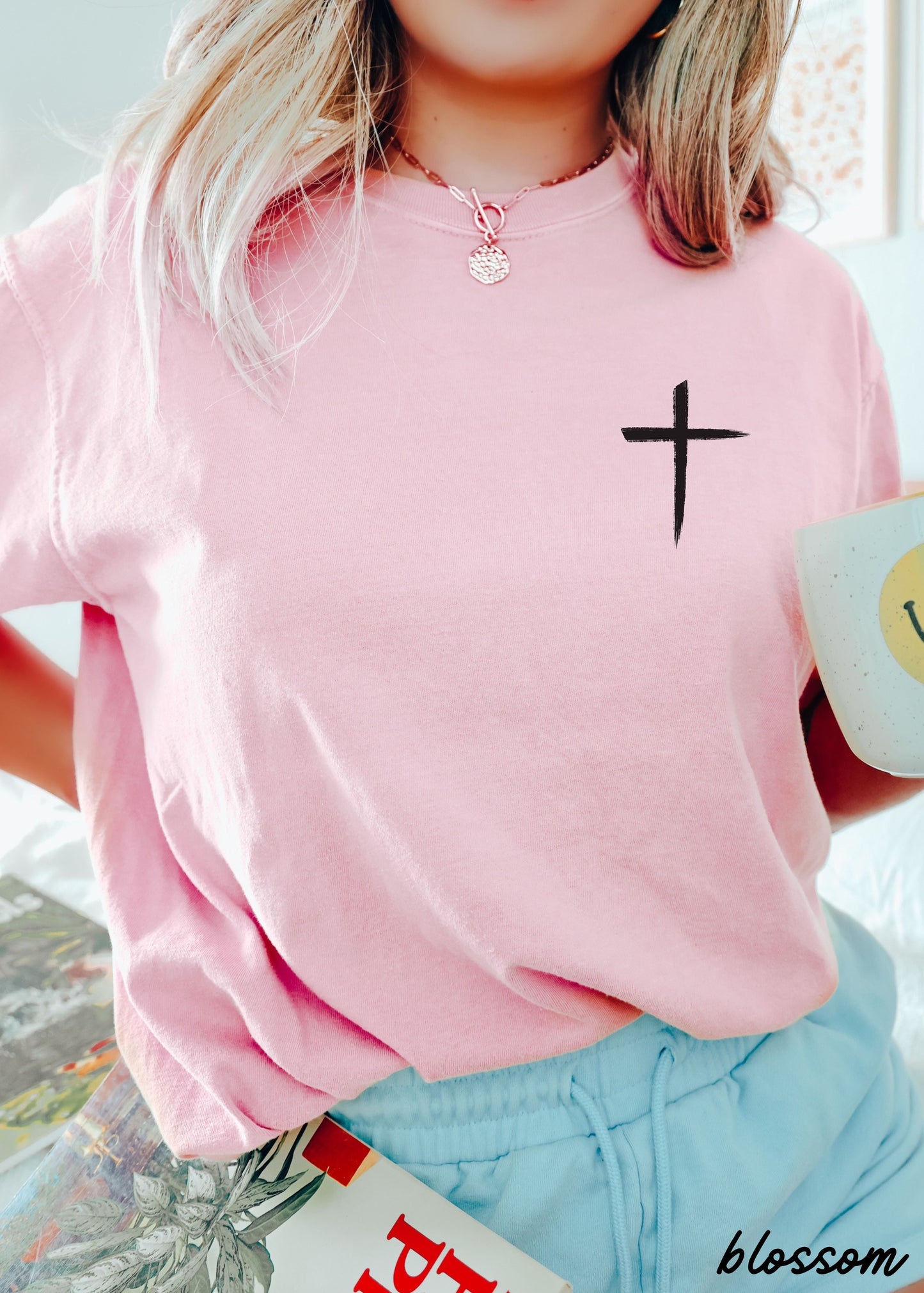 Pocket Cross Comfort Colors Tee *16 Colors (S-3X) Chloe Vs Tank The Boutique