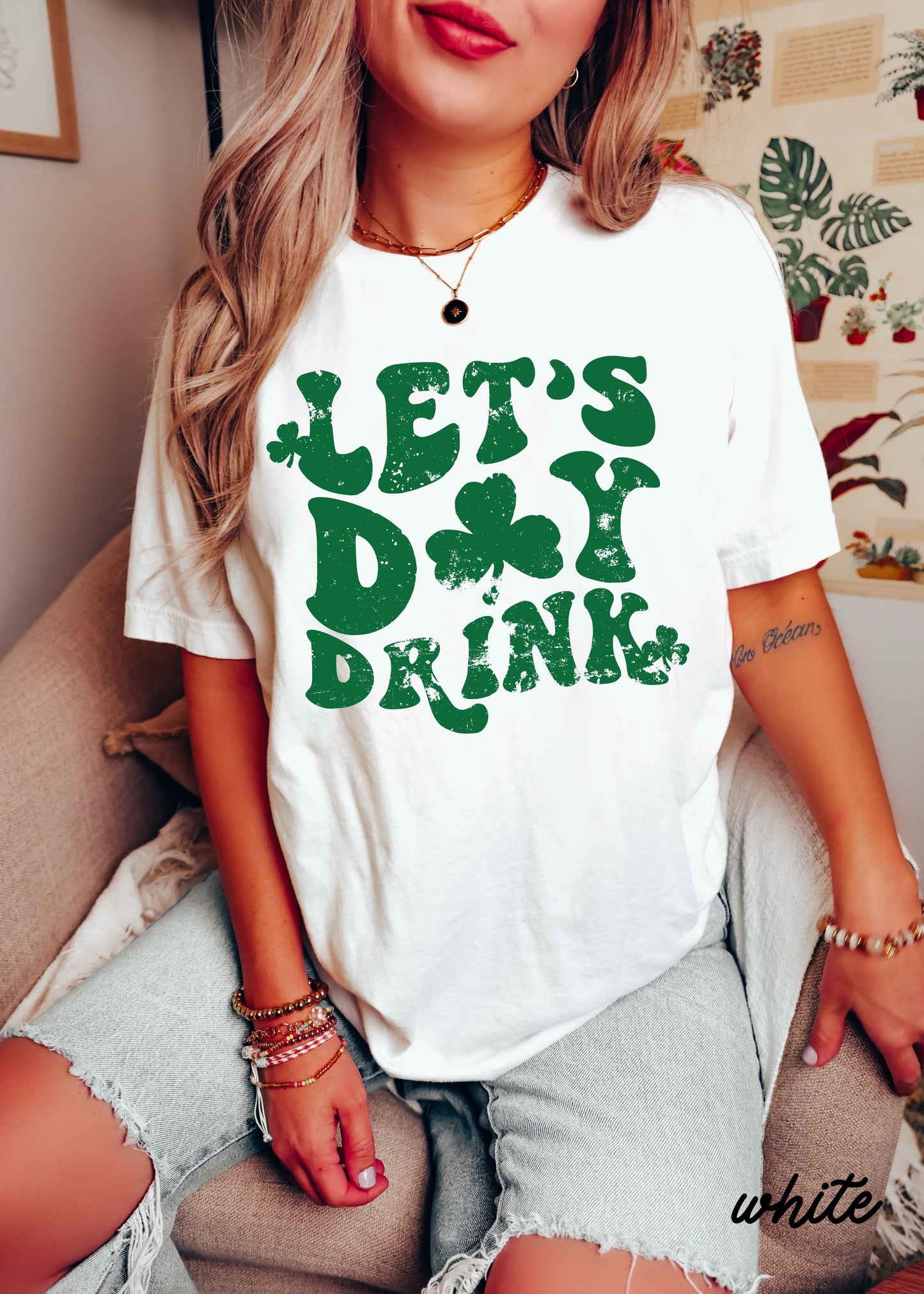 Let's Day Drink Clovers Comfort Colors Tee *5 Colors (S-3X) Chloe Vs Tank The Boutique