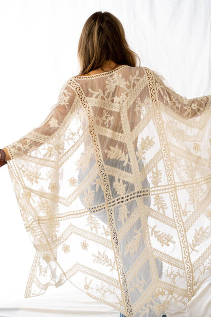 Whimsy + Lace Kimono - Natural Wild Cactus Boutique