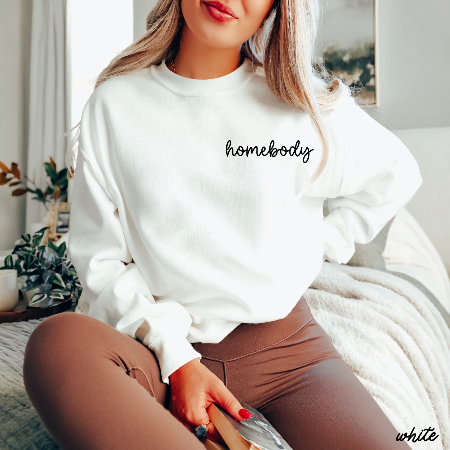 PRE-ORDER: Homebody Cursive Sweatshirt *6 Colors (S-3X) Chloe Vs Tank The Boutique