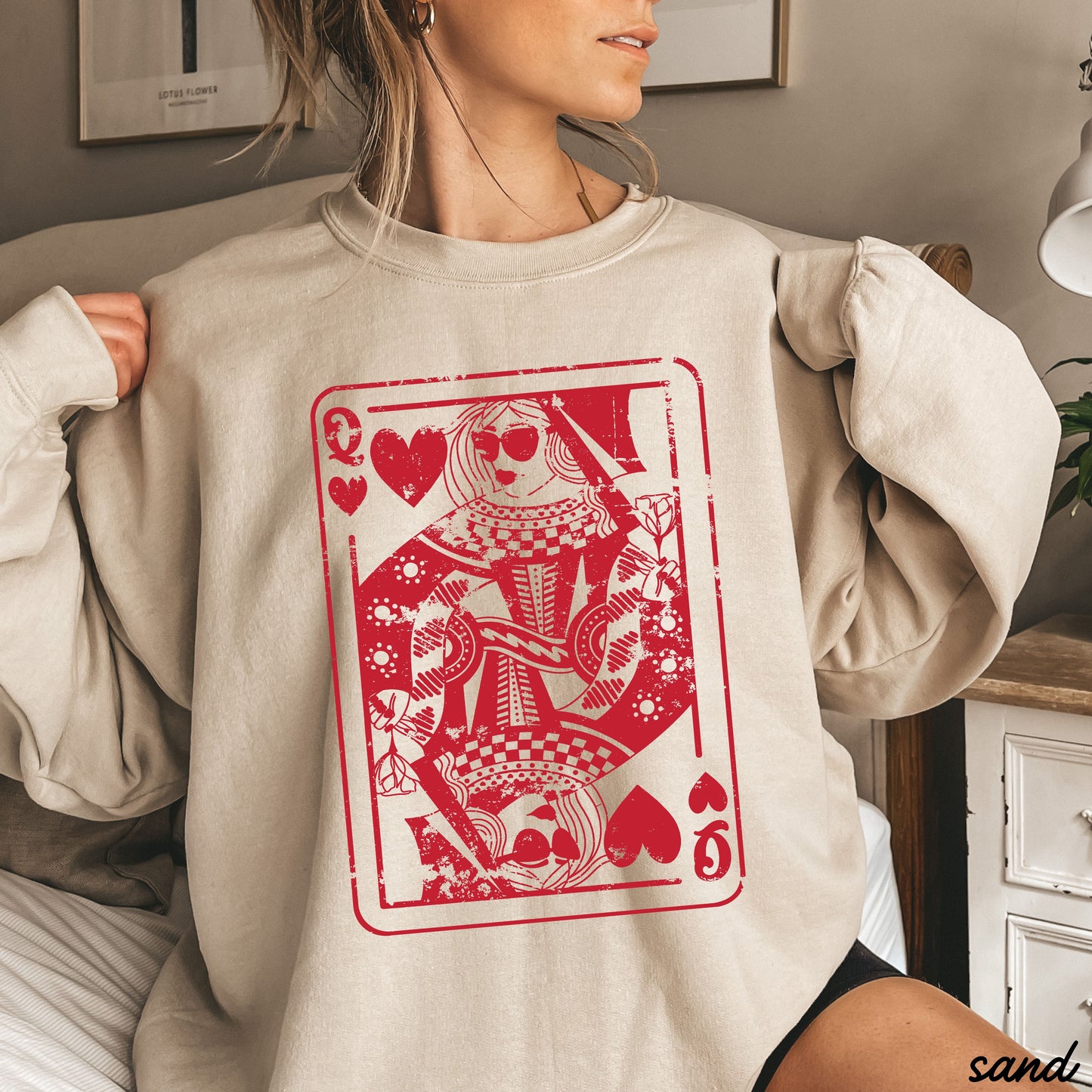 The Queen Sweatshirt *3 Colors (S-3X) Chloe Vs Tank The Boutique