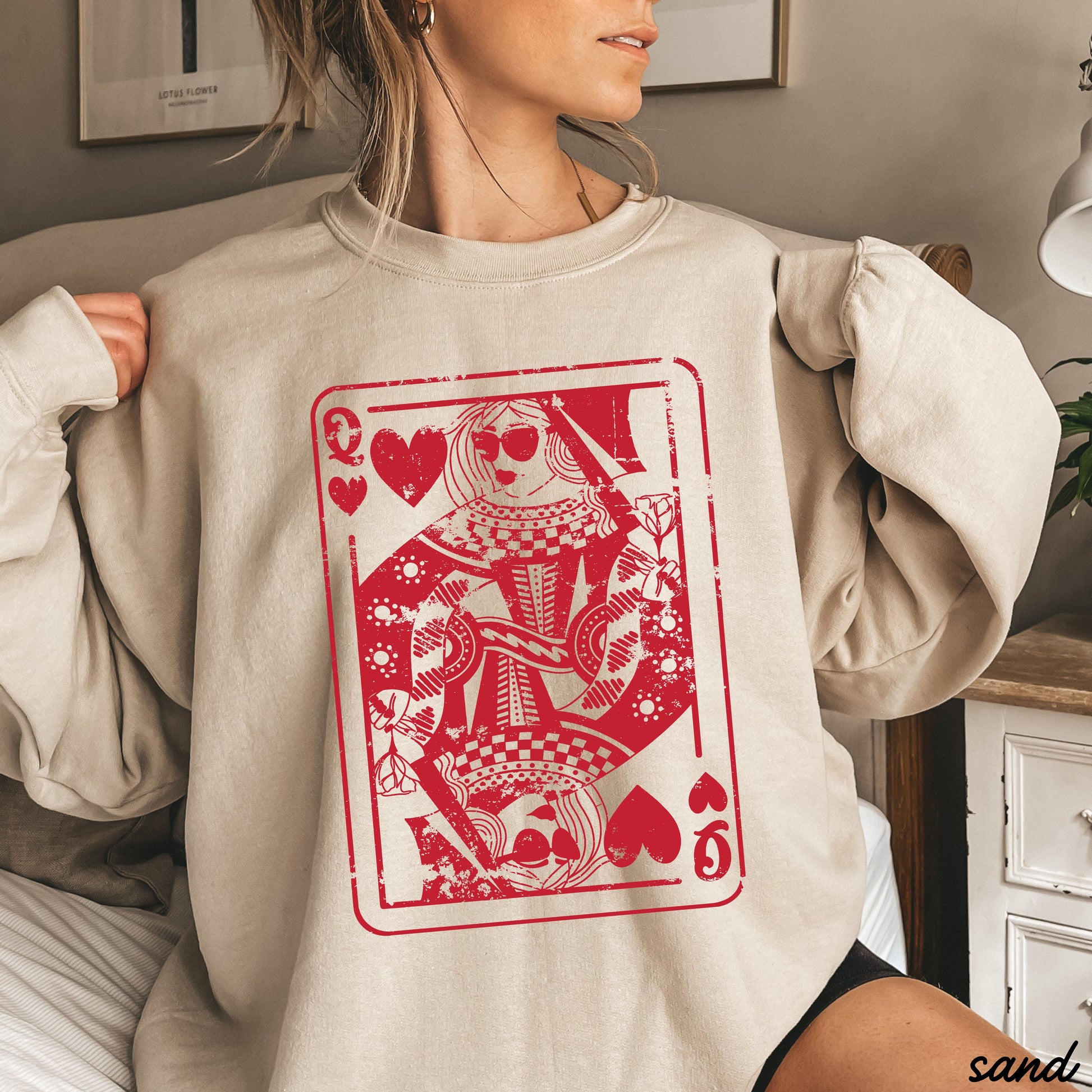 The Queen Sweatshirt *3 Colors (S-3X) Chloe Vs Tank The Boutique