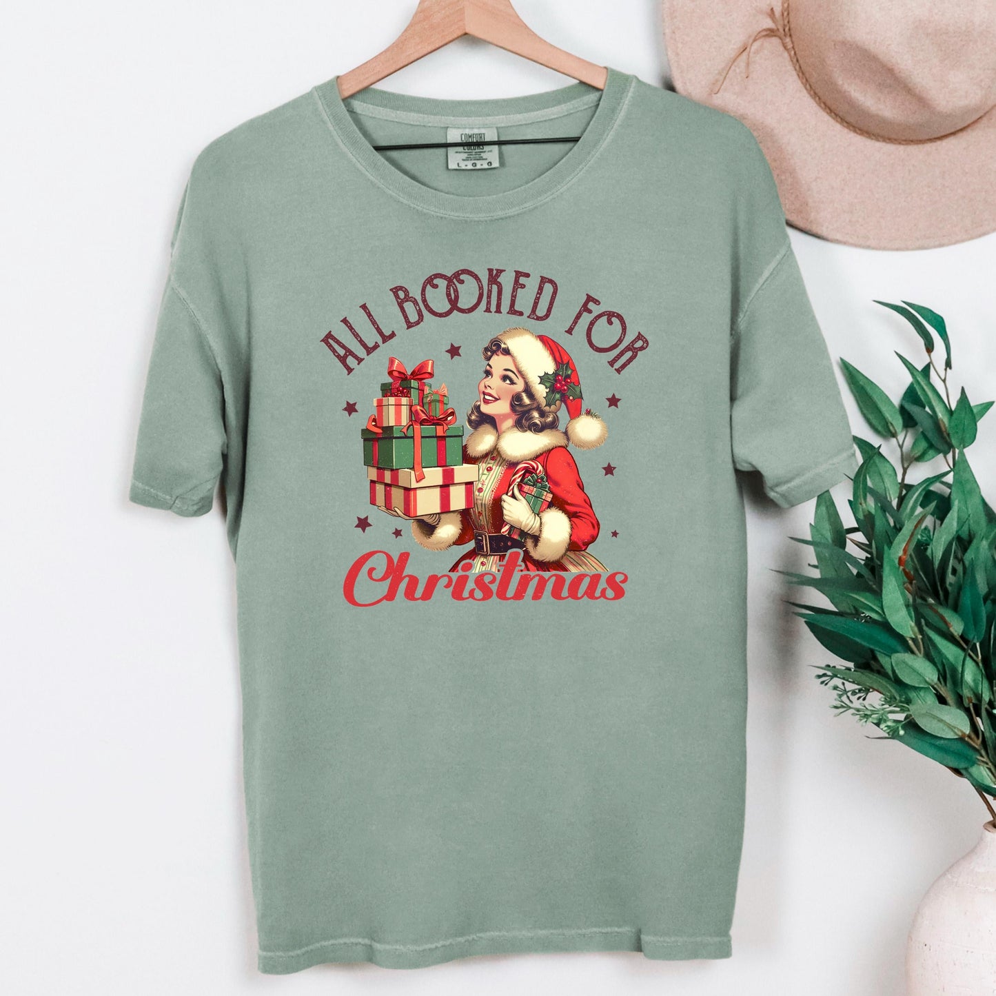 Christmas Graphic Tee – Vintage Christmas Shirt With Soft Washed Cotton Comfort Joyful Moose